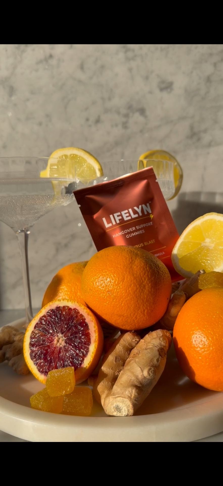 LIFELYN gummies with oranges and ginger